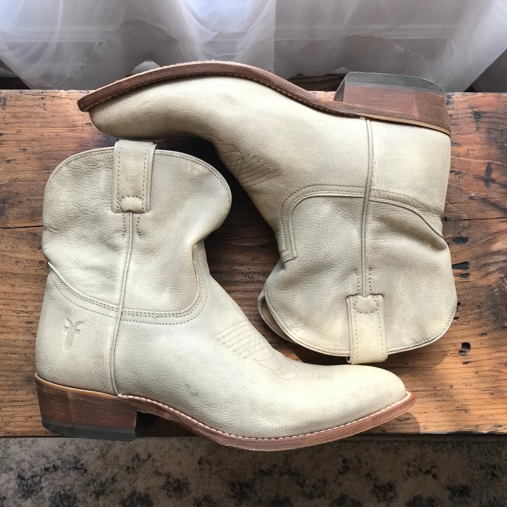 Frye short boots
